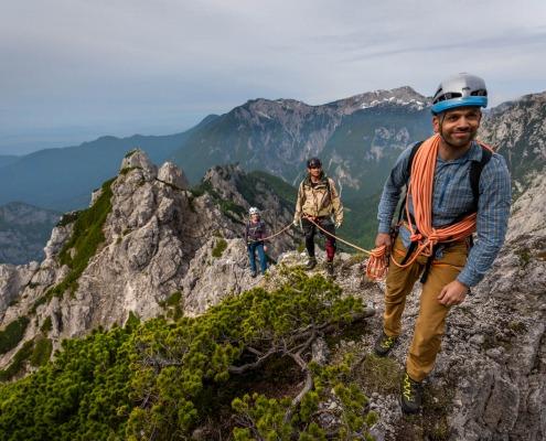 Taking a guide off the beaten path in the mountains is a good idea